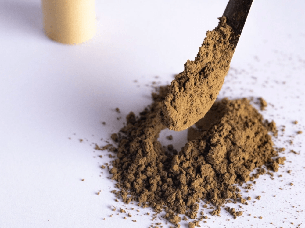 Hojicha namletá v prášek