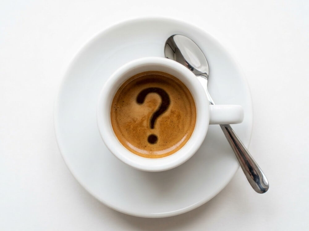Espresso s otazníkem v pěně